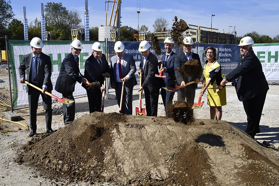 Meritor feierte den Spatenstich am 10. September im Stadtgut Steyr